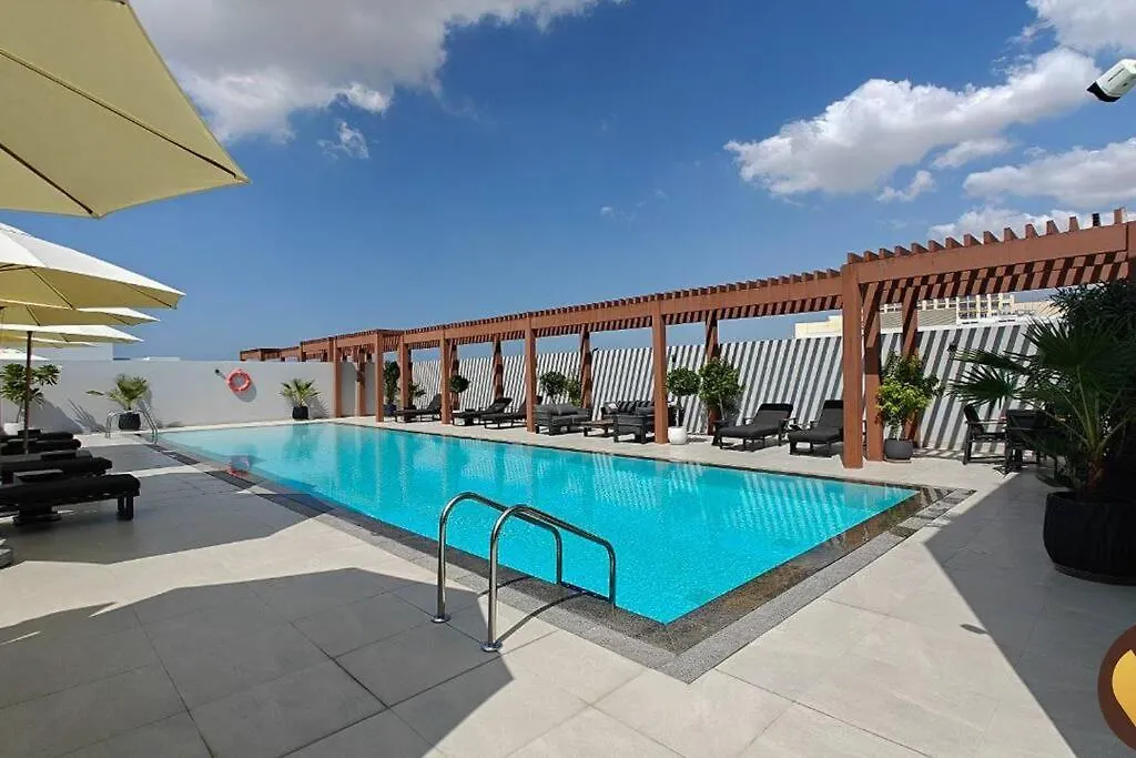 Vogue Luma22 Jvc 5 Mins Circle Mall & 12 Mins Emirates Mall Dubai Apartment