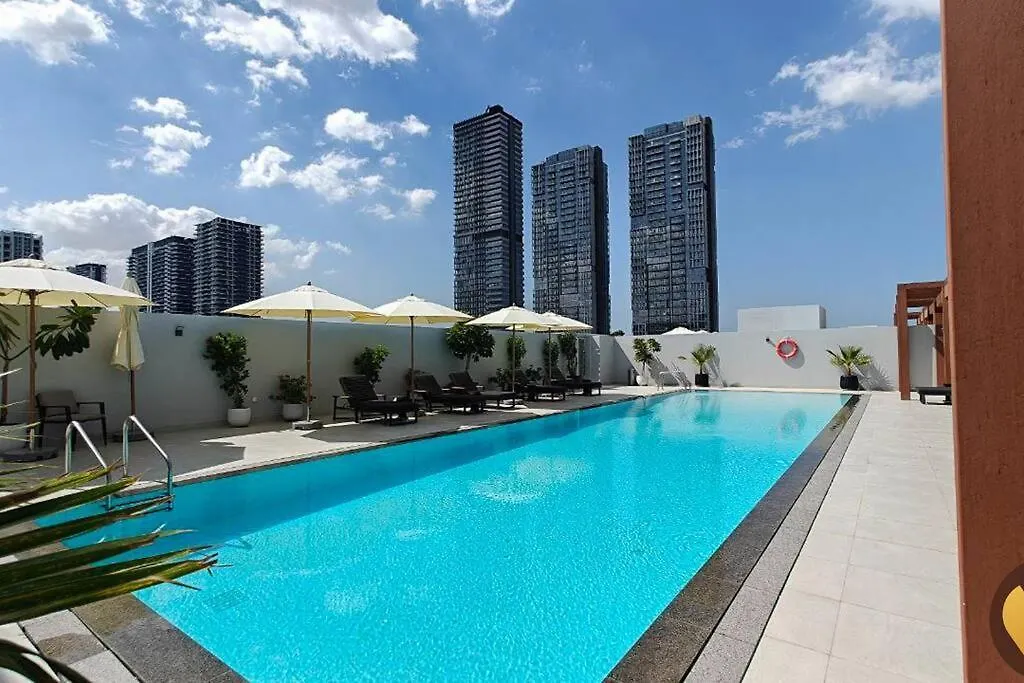 Apartment Vogue Luma22 Jvc 5 Mins Circle Mall & 12 Mins Emirates Mall Dubai United Arab Emirates