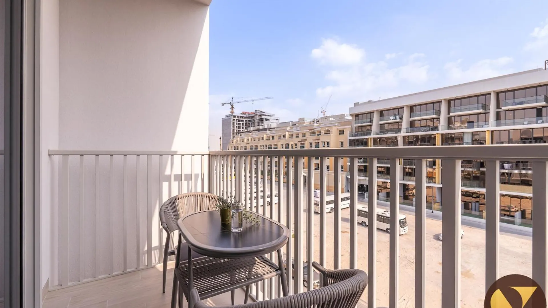 Apartment Vogue Luma22 Jvc 5 Mins Circle Mall & 12 Mins Emirates Mall Dubai United Arab Emirates