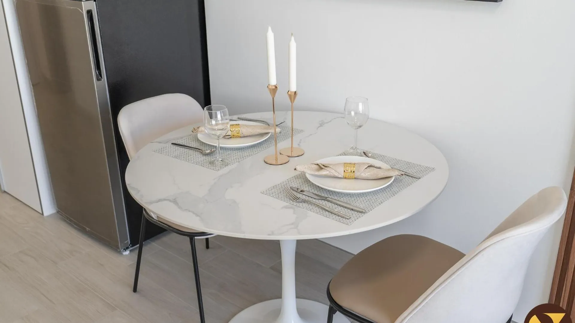 Apartment Vogue Luma22 Jvc 5 Mins Circle Mall & 12 Mins Emirates Mall Dubai