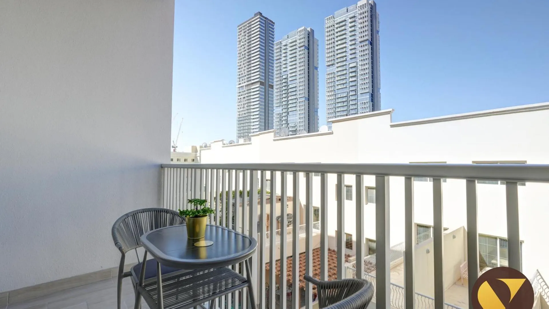 Apartmán Vogue Luma22 Jvc 5 Mins Circle Mall & 12 Mins Emirates Mall Dubaj